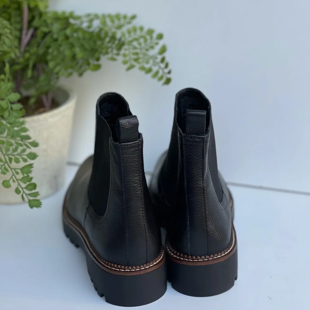 Caslon🍁black waterproof Leather Chelsea Boots size 11women Brand New - Picture 8 of 16